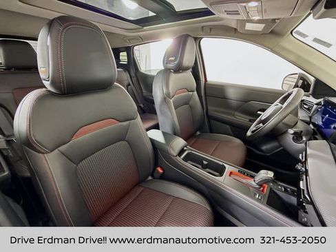 Used 2026 Nissan Kicks SR w/ SR Premium Package image 23