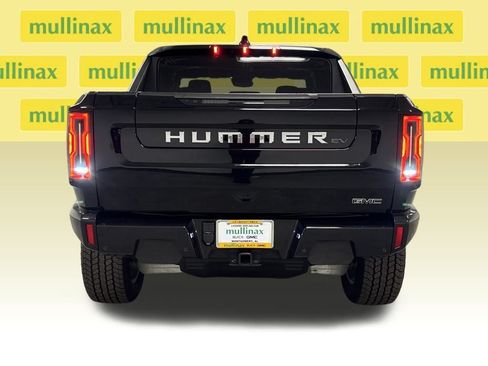New 2026 GMC Hummer EV 4x4 Crew Cab image 17