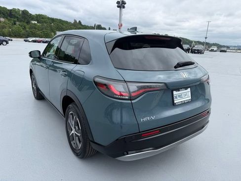 Used 2023 Honda HR-V EX-L image 9