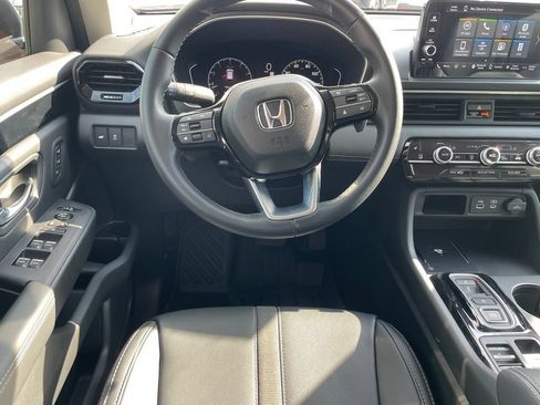 Used 2025 Honda Pilot EX-L image 21
