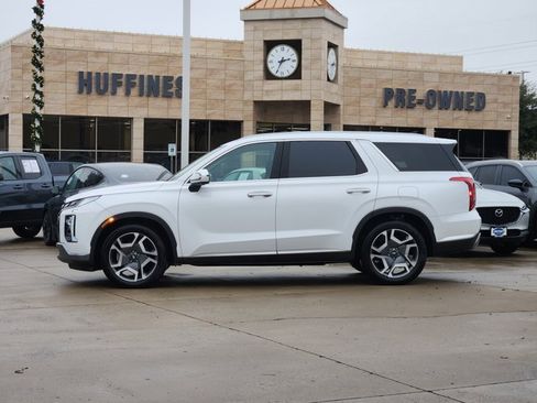 Used 2025 Hyundai Palisade Limited image 4