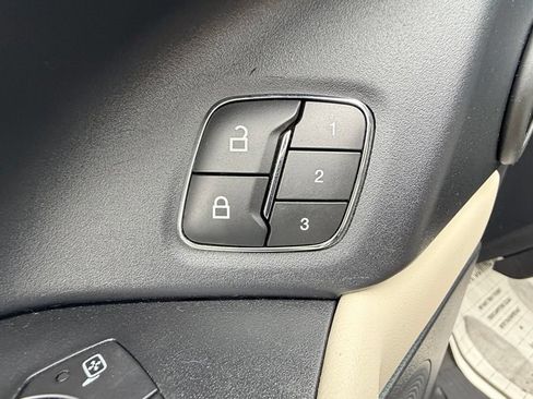 Used 2021 Ford Expedition Max Platinum RWD image 95