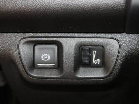 Used 2020 GMC Acadia SLT FWD image 19