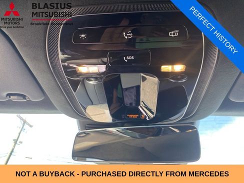 Used 2022 Mercedes-Benz SL 55 AMG 4MATIC w/ Driver Assistance Package image 51