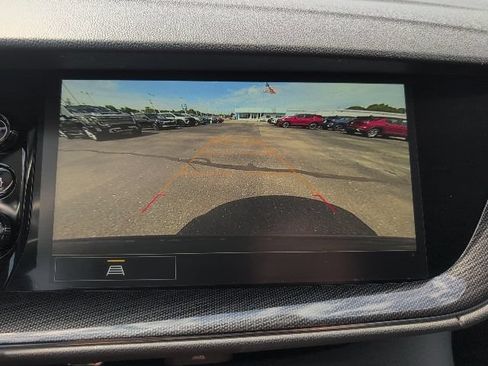 Used 2023 Buick Envision Essence AWD/4WD image 29
