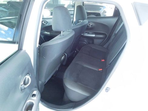 Used 2016 Nissan Juke SV w/ Technology Package AWD/4WD image 12