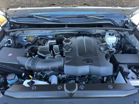 Used 2024 Toyota 4Runner SR5 Premium image 18