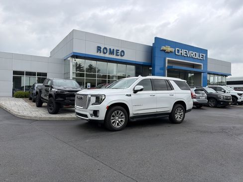 Certified 2023 GMC Yukon Denali AWD/4WD image 1