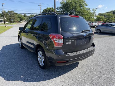 Used 2016 Subaru Forester 2.5i Premium w/ All-Weather Package AWD/4WD image 3