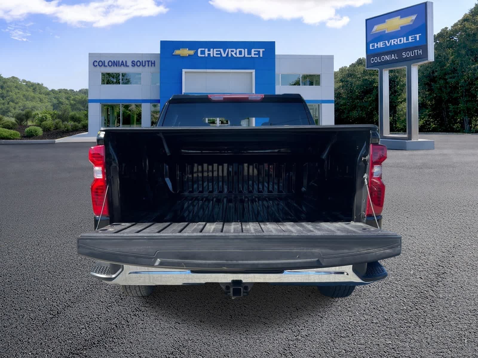 Certified 2024 Chevrolet Silverado 1500 LT AWD/4WD image 35