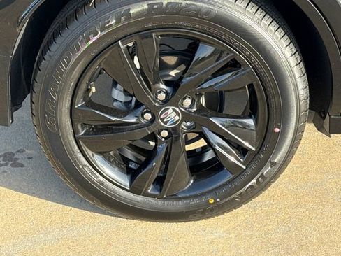 Used 2024 Buick Encore GX Sport Touring w/ Comfort Package image 9