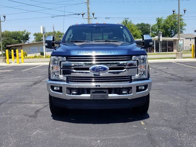 Used 2017 Ford F250 Lariat w/ Lariat Ultimate Package AWD/4WD image 3
