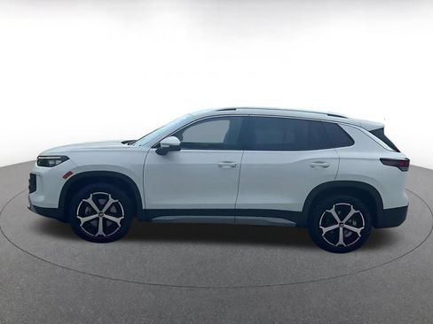 Used 2026 Volkswagen Tiguan SE AWD/4WD image 7