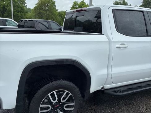 Used 2024 GMC Sierra 1500 AT4 w/ AT4 Preferred Package AWD/4WD image 19