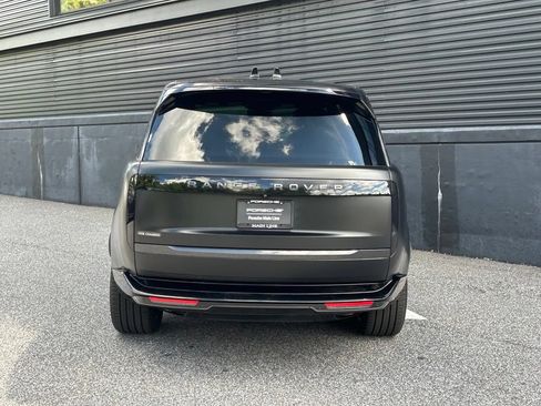 Used 2024 Land Rover Range Rover Autobiography AWD/4WD image 9