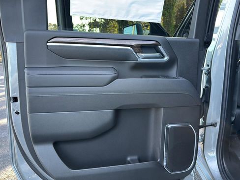 New 2026 Chevrolet Silverado 2500 LT w/ Trail Boss Package image 15