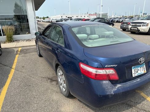Used 2009 Toyota Camry FWD image 5