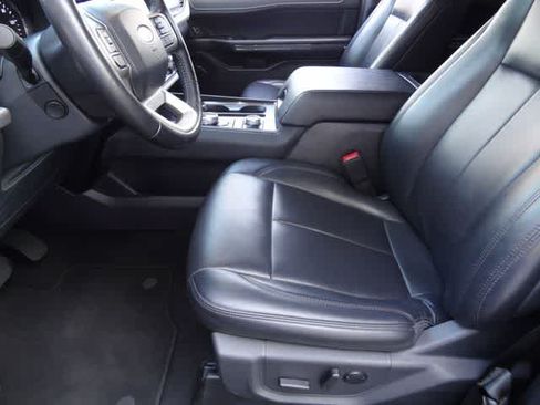 Certified 2024 Ford Expedition Max XLT AWD/4WD image 6