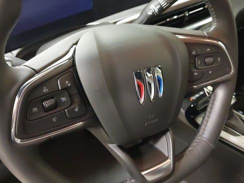 Used 2024 Buick Envista Avenir FWD image 25