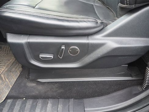 Used 2019 Ford F250 Lariat w/ Lariat Ultimate Package image 15