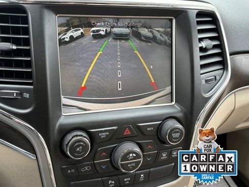 Used 2015 Jeep Grand Cherokee Limited image 13