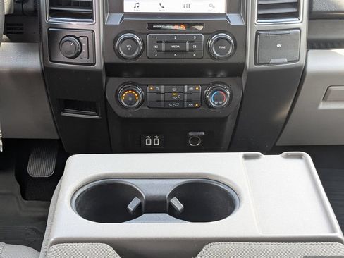 Used 2019 Ford F150 XLT AWD/4WD image 18
