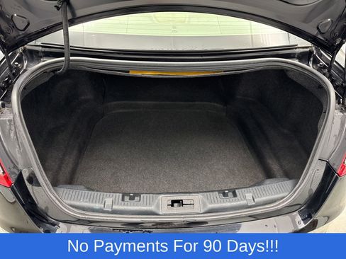 Used 2018 Ford Taurus Limited image 42