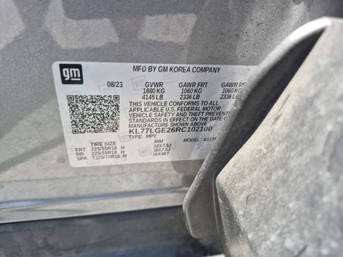 Used 2024 Chevrolet Trax RS w/ Sunroof Package FWD image 31