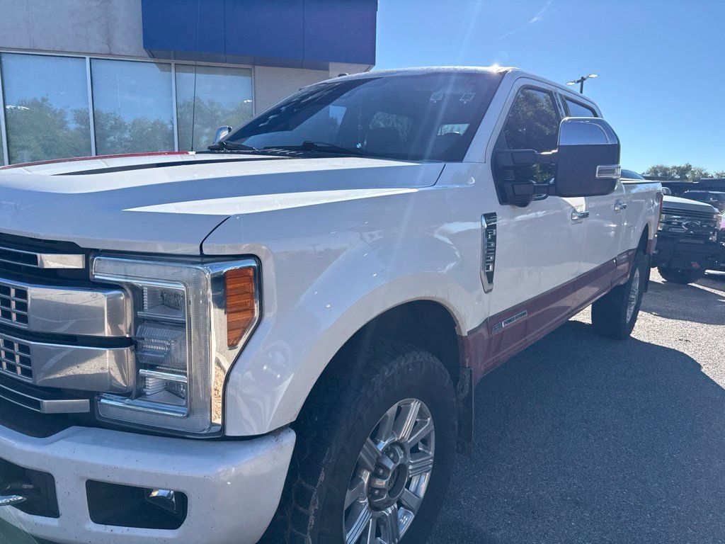 Used 2018 Ford F250 Platinum w/ Platinum Ultimate Package AWD/4WD image 2