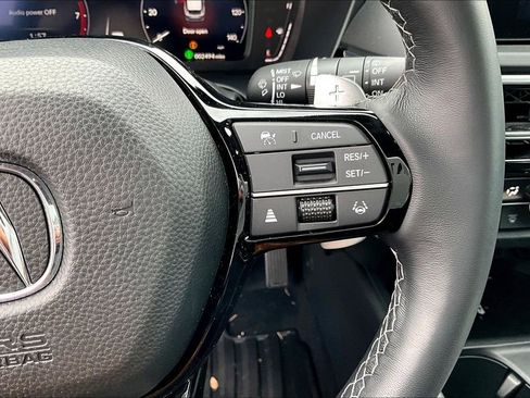 Used 2025 Acura ADX FWD image 29
