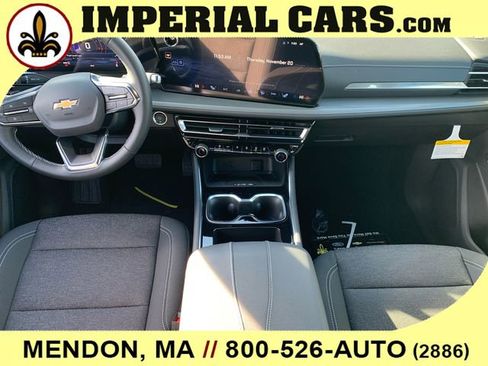 New 2026 Chevrolet Traverse LT w/ Driver Confidence Package image 18