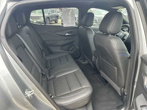 Used 2024 Buick Envista Sport Touring w/ Convenience II Package FWD image 26