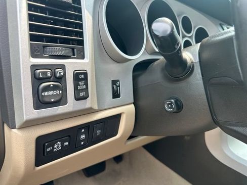 Used 2007 Toyota Tundra Limited RWD image 25