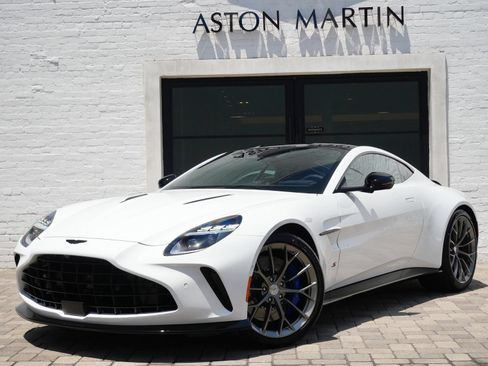 New 2026 Aston Martin V8 Vantage S RWD image 13