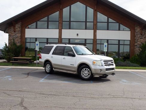 Used 2007 Ford Expedition Eddie Bauer AWD/4WD image 2