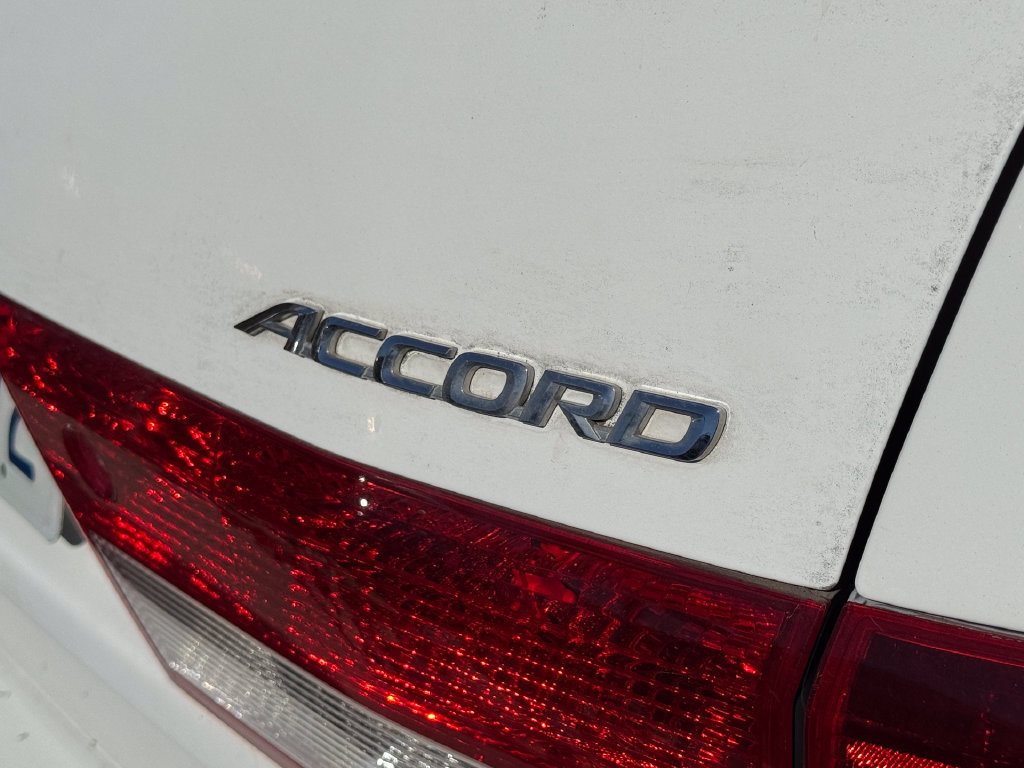 Used 2004 Honda Accord EX image 7