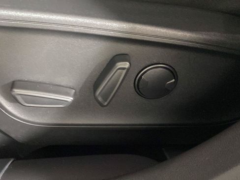 Used 2023 Ford Escape Active AWD/4WD image 17
