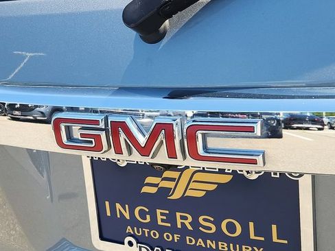 Used 2023 GMC Acadia SLE w/ Driver Convenience Package AWD/4WD image 34