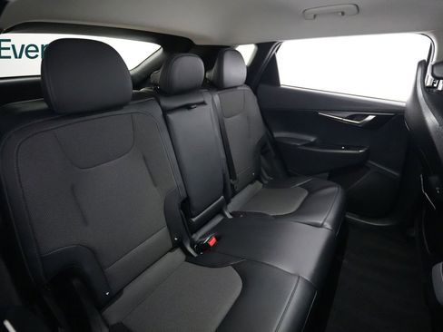 Used 2025 Kia EV6 Light RWD image 5