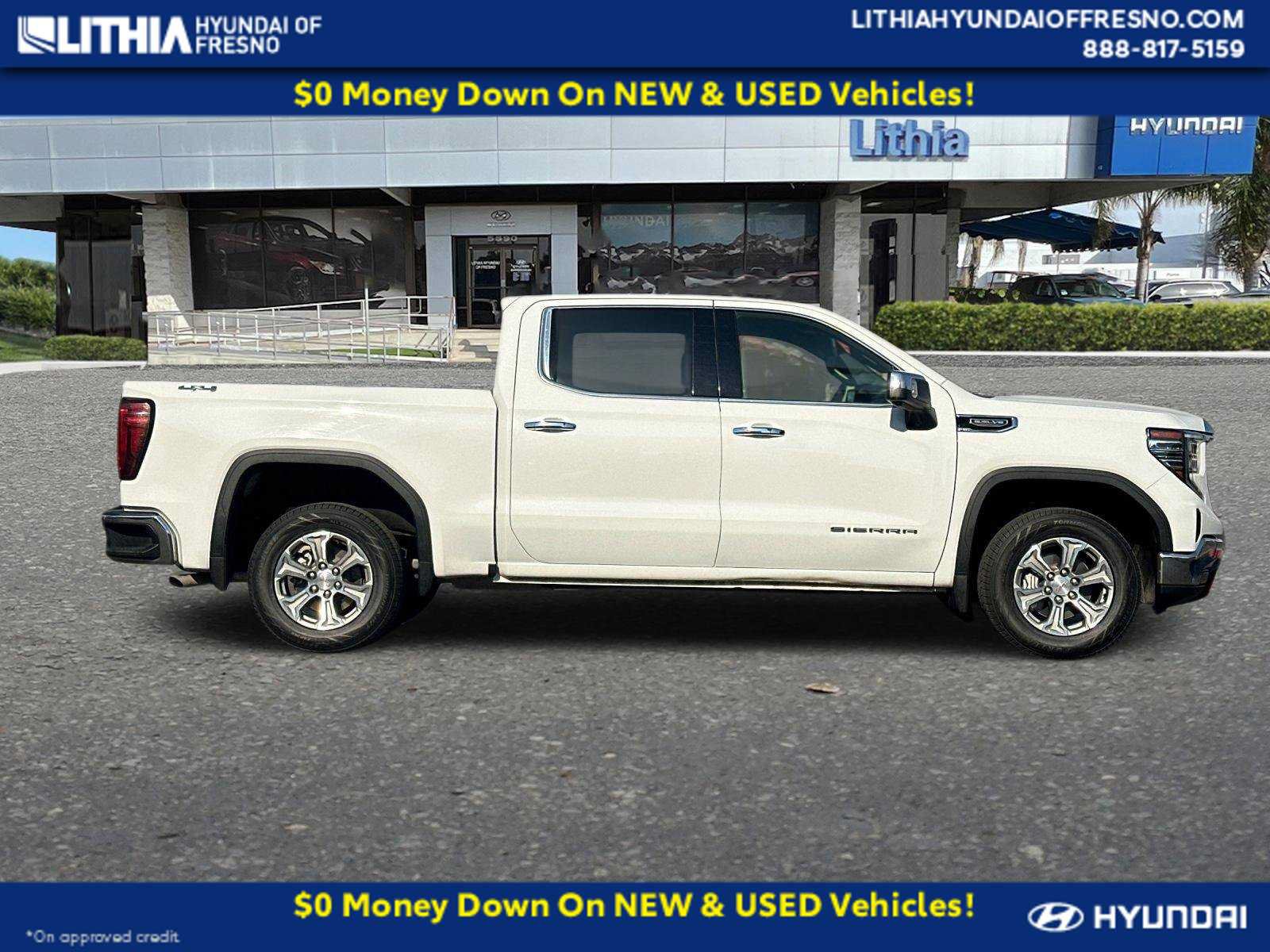 Used 2024 GMC Sierra 1500 SLT AWD/4WD image 1