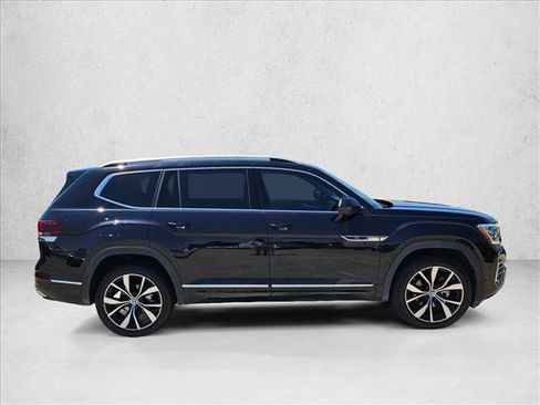 Used 2024 Volkswagen Atlas SEL Premium R-Line AWD/4WD image 4