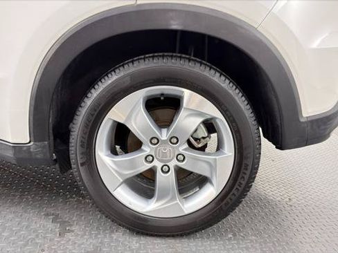 Used 2019 Honda HR-V LX image 35