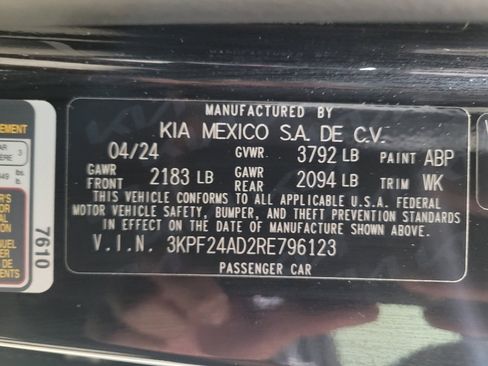 Used 2024 Kia Forte LXS w/ LXS Technology Package FWD image 33