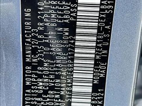 Certified 2024 Toyota Corolla LE image 27