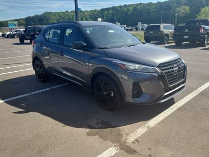 Used 2023 Nissan Kicks SR w/ SR Premium Package