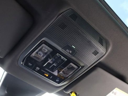 New 2026 Volkswagen Atlas Cross Sport SE image 18