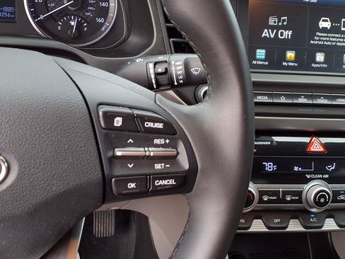 Used 2019 Hyundai Elantra Value Edition FWD image 14