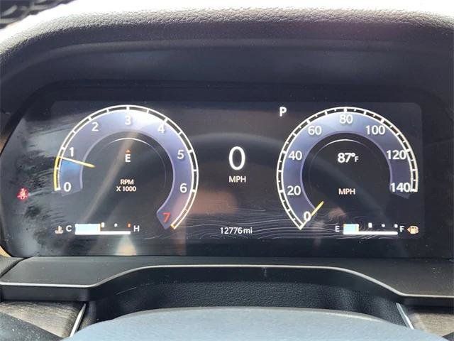 Certified 2023 Jeep Grand Cherokee Limited AWD/4WD image 16