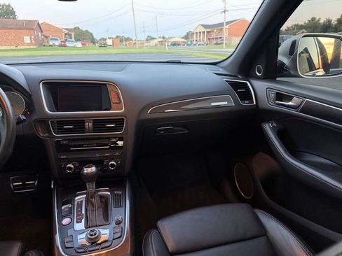 Used 2015 Audi SQ5 Premium Plus AWD/4WD image 24