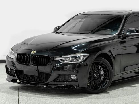Used 2017 BMW 340i Sedan RWD image 10